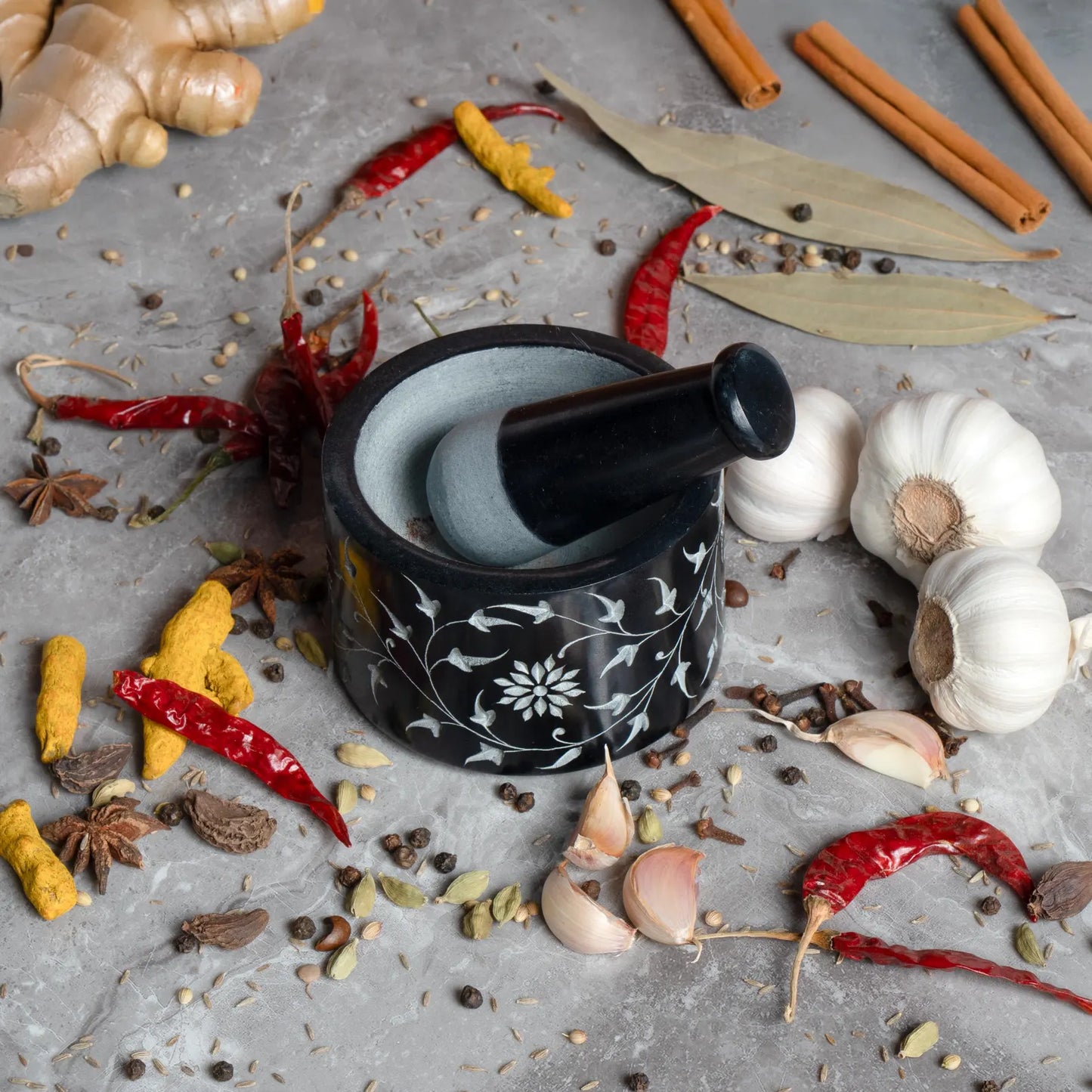 Floral Leaf Mortar & Pestle - Hand-Carved Spice Crusher